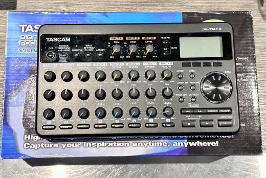 Tascam - DP-008EX